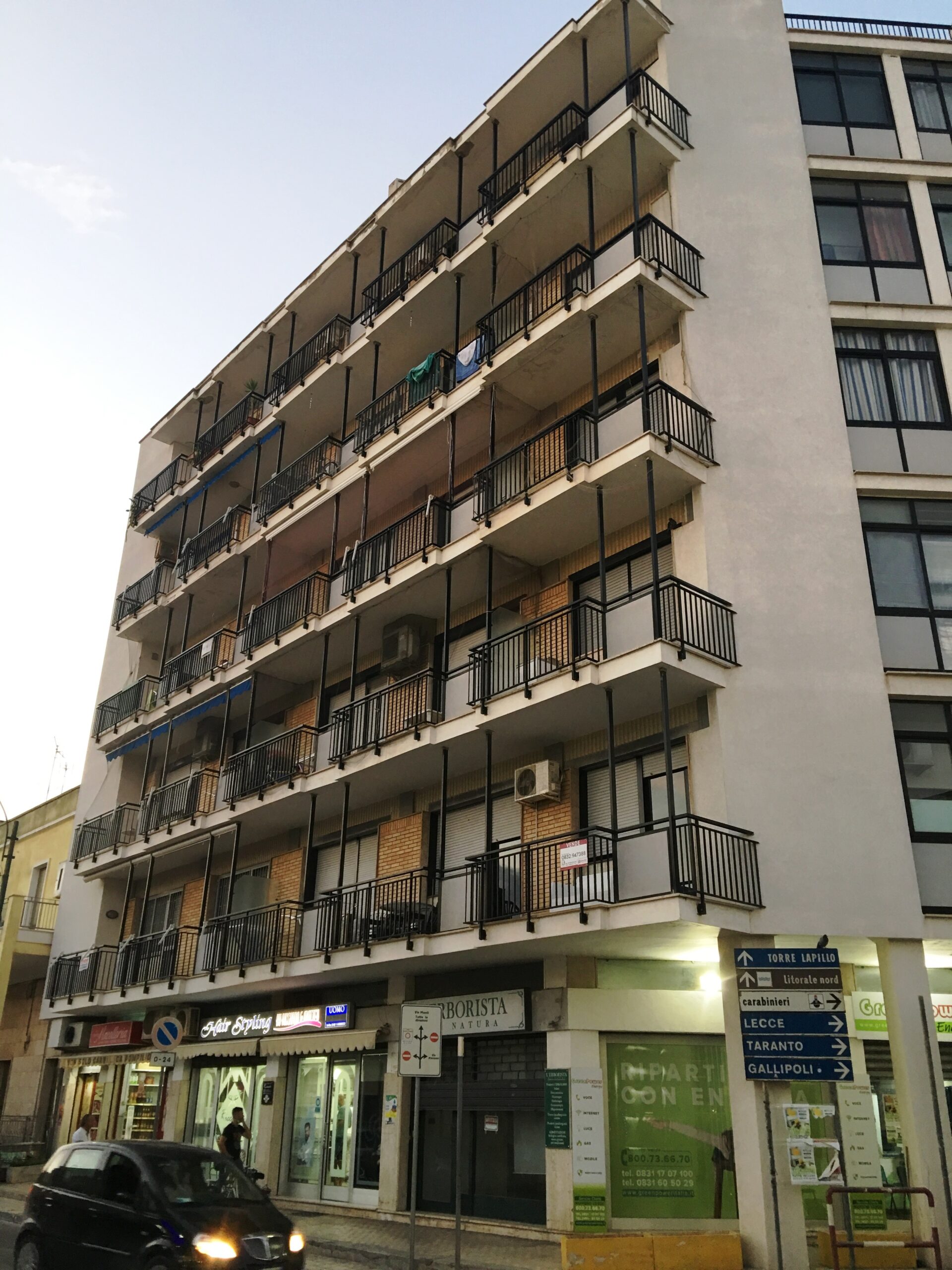 consolidamento statico del Palazzo del Condominio “Ionico”